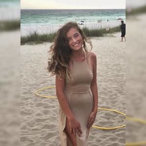 Meet your Posher, Micaela